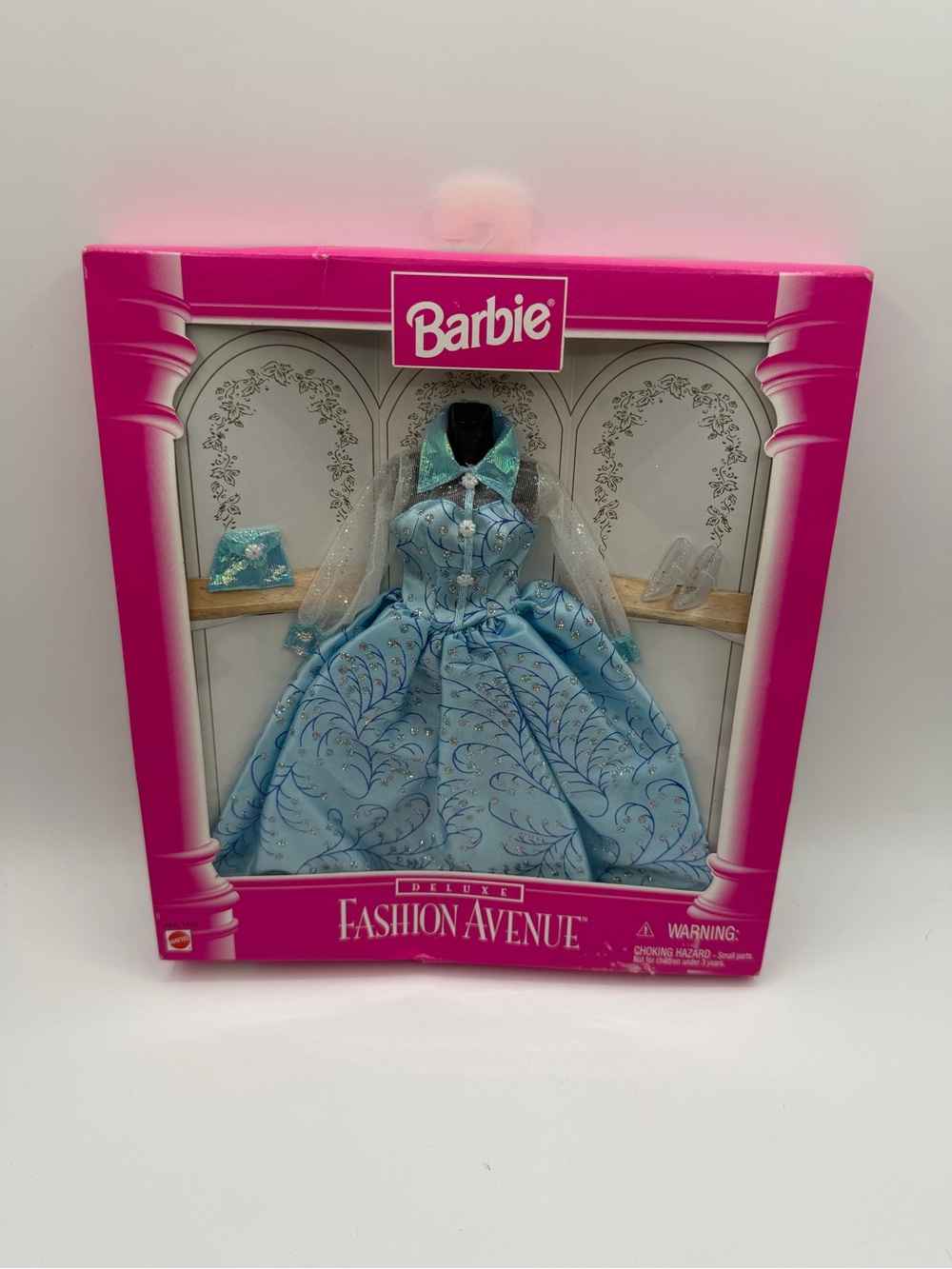 Barbie Deluxe Fashion Avenue Blue Dress
